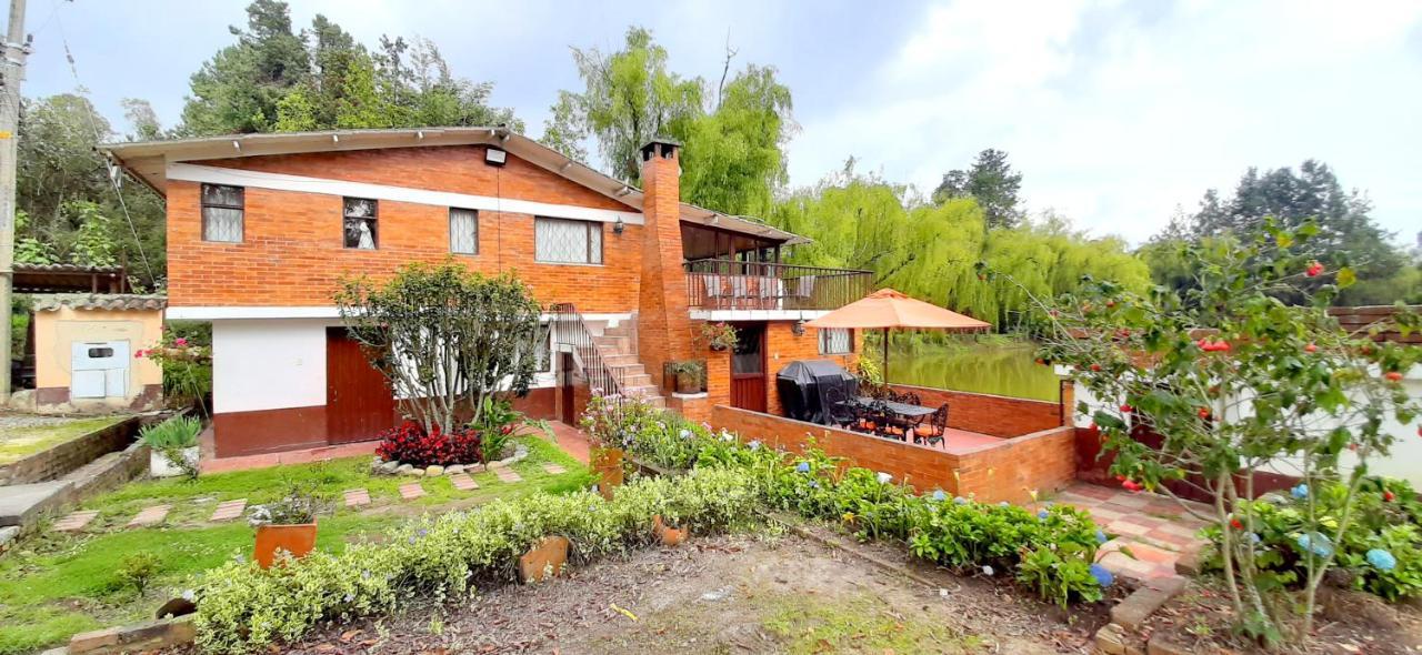 Hacienda Moncora Cabana Lago P 1 El Rosal Zewnętrze zdjęcie